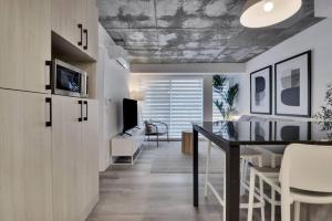 Condo - 305 Piscine BBQ WIFI