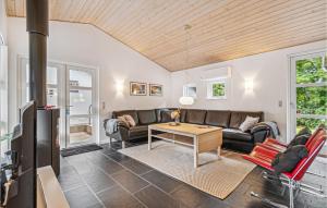 Lovely Home In Oksbøl With Sauna