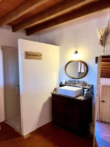 Maisons de vacances Domaine Solognot avec Bar, Sauna, Jacuzzi, Piscine : photos des chambres
