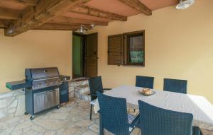 Lovely Home In Krsan With Wifi