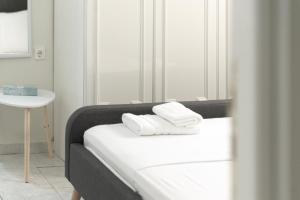 Portside Retreat by Efi s