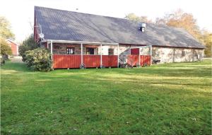 2 Bedroom Nice Home In Urshult