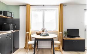 Appartements Les Cocons d AleXan Le studio balneo aromatherapie : photos des chambres