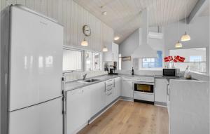 Stunning Home In Vestervig With Wifi