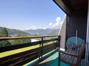 Appartements Appartement proche des pistes avec piscine, tennis et WiFi - FR-1-505-127 : photos des chambres