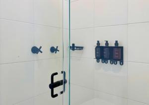 Nuevetres by Wynwood House