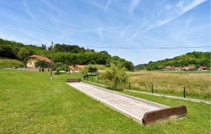 Awesome Home In Donja Pacetina