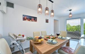 Stunning Home In Andrasevec With Sauna 