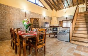 Lovely Home In Salar With Kitchen