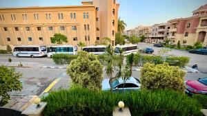 Elegant 3 Rooms Apartment in Private Villa in New Cairo