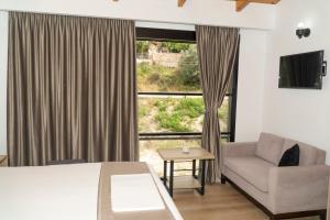 Ostria Hotel