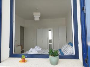 Sky and Sea Apartment Calasetta img33