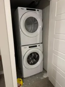 Brand new 1 bedroom basement suit - Drumheller