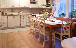 Lovely Home In Visby With Wifi
