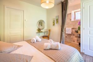 B&B / Chambres d'hotes Domaine de Campagnac - Spa & Sauna : photos des chambres