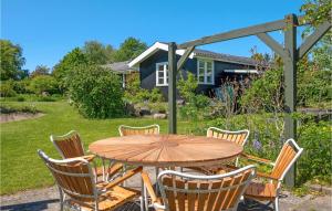 2 Bedroom Amazing Home In Tisvildeleje