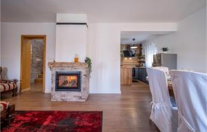 Lovely Home In Hrvatska Kostajnica