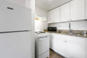 Budgetel Inn and Suites