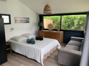 Maisons de vacances Fantastic house with pool : photos des chambres