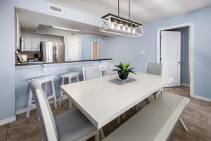 Gulf Dunes 304- Saltwater Solace