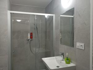 Nový apartmán s terasou, soukromé parkování