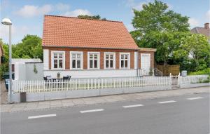 Cozy Home In Tranekær With Kitchen