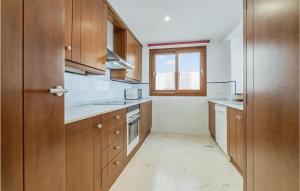 Cozy Apartment In Torrevieja