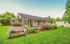 3 Bedroom Gorgeous Home In Askeby - Vejringe