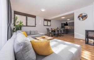 Beautiful Home In Musaluk