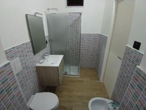 AB House Caserta - Reggia di Caserta e Stazione Fs a cinque minuti in auto