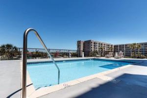 South Beach 102 - Mystic Tides