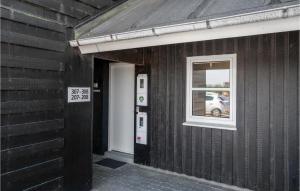 Lejl, 207 St,
