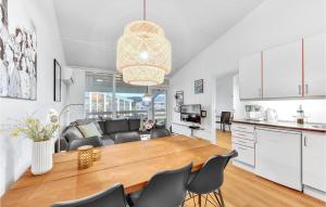 Two-Bedroom Apartment In Ringkobing