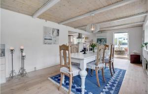 4 Bedroom Lovely Home In Løkken