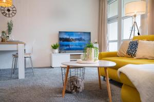 Apartment Meerblick-Balkon-Strand-Golf-TV-Stilvoll