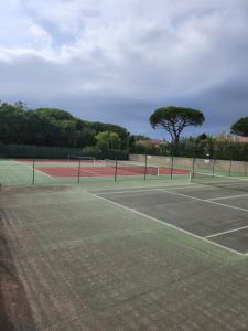 Grand logement tout confort pour 4 personnes dans une résidence de haut standing