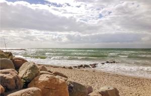 Two-Bedroom Apartment In Tisvildeleje