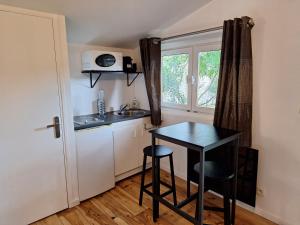 Chalet dans jardin privatif