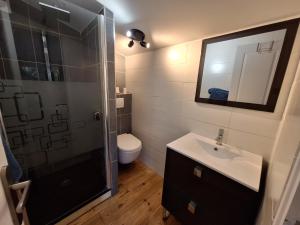 Maisons d'hotes Chalet dans jardin privatif : photos des chambres