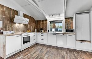 Five-Bedroom Holiday Home In Blokhus