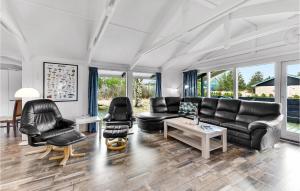 Five-Bedroom Holiday Home In Blokhus