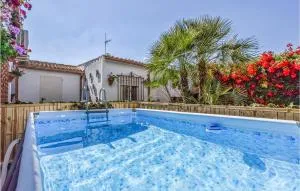 Nice Home In Córdoba With Wifi - Fuente Palmera