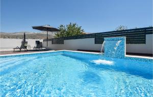 Awesome Home In Split With Wifi 