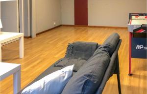 4 Bedroom Awesome Apartment In Finspång