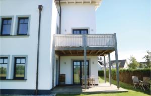 Amazing Apartment In Börgerende