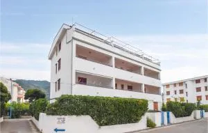 Nice Apartment In Nocera Terinese - Falerna