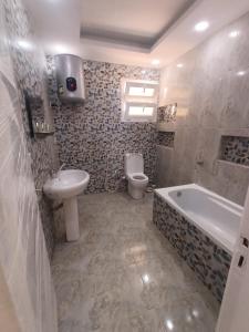 فيلا صف اول بحر بقرية اندلسية بمرسى مطروح