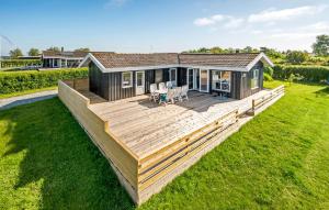 Amazing Home In Ebeltoft With Wifi