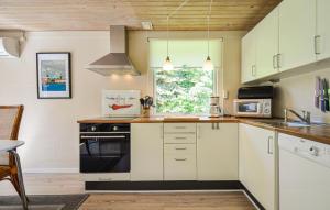 Two-Bedroom Holiday Home In Ebeltoft