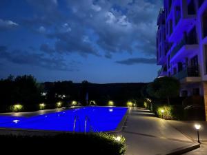 Azur Properties ap19